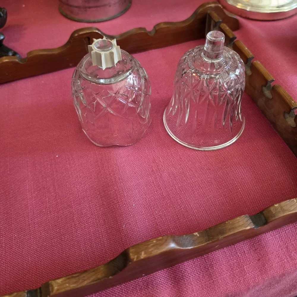 HomeCo Clear Glass Tulip Votive Cup  And Round Tea Light Candle Holder 4